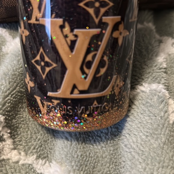 ❤️SOLD❤️🖤🖤Gorgeous customized cup🖤🖤 - Picture 3 of 10